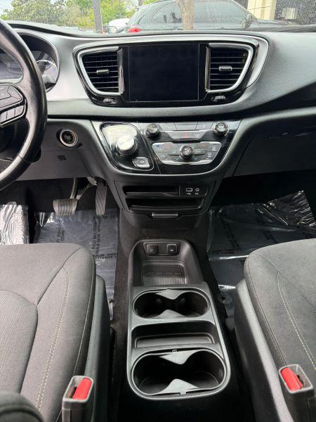 2019 Chrysler Pacifica Hybrid Touring Plus