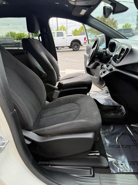 2019 Chrysler Pacifica Hybrid Touring Plus