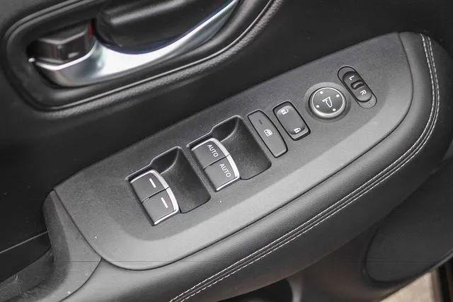 2023 Honda HR-V 2WD EX-L