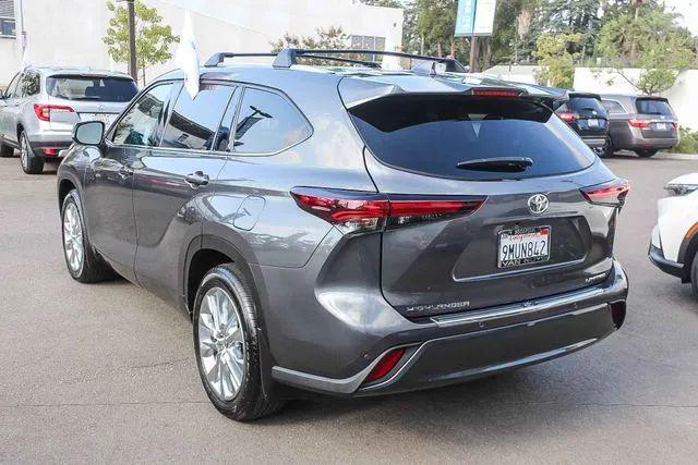 2024 Toyota Highlander Limited
