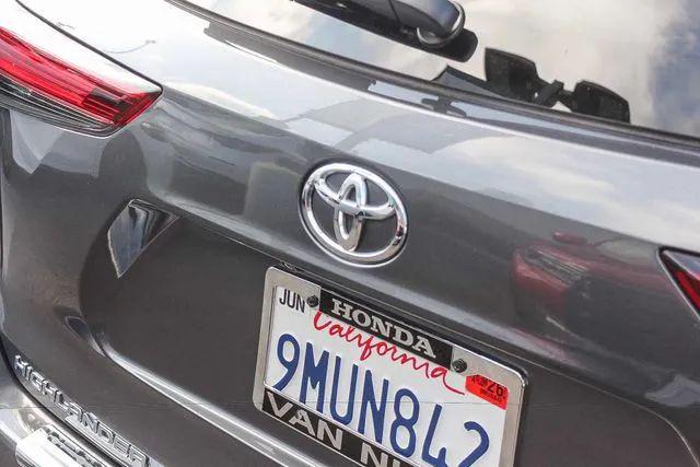 2024 Toyota Highlander Limited