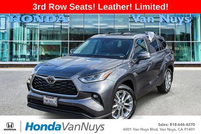 2024 Toyota Highlander Limited for sale in Van Nuys, CA