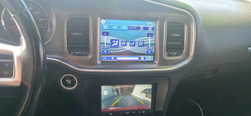 2014 Dodge Charger SXT