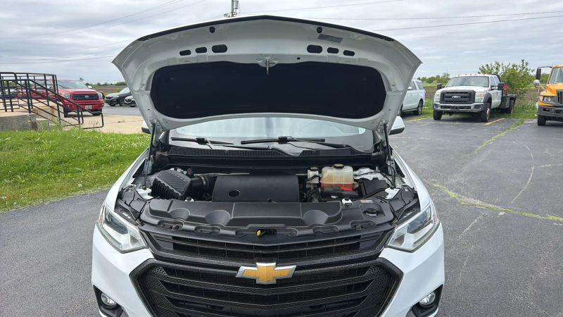 2021 Chevrolet Traverse FWD LT Leather