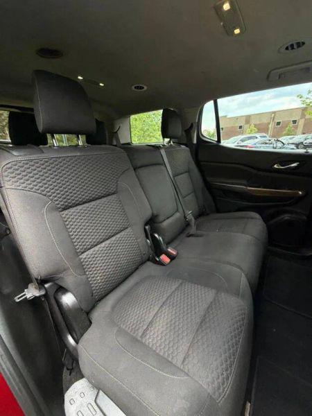 2017 GMC Acadia SLE-1
