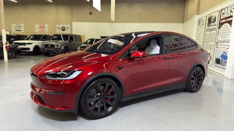 2023 Tesla Model X Plaid Tri Motor All-Wheel Drive