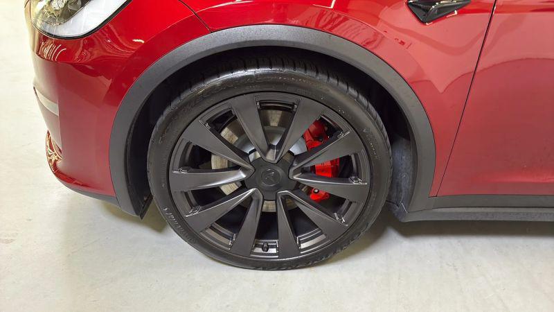 2023 Tesla Model X Plaid Tri Motor All-Wheel Drive