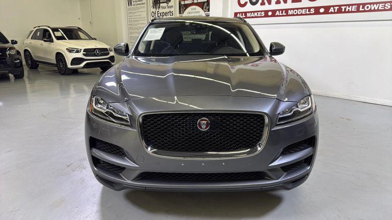 2019 Jaguar F-PACE 30t Prestige