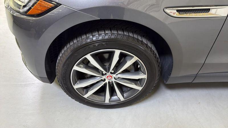 2019 Jaguar F-PACE 30t Prestige