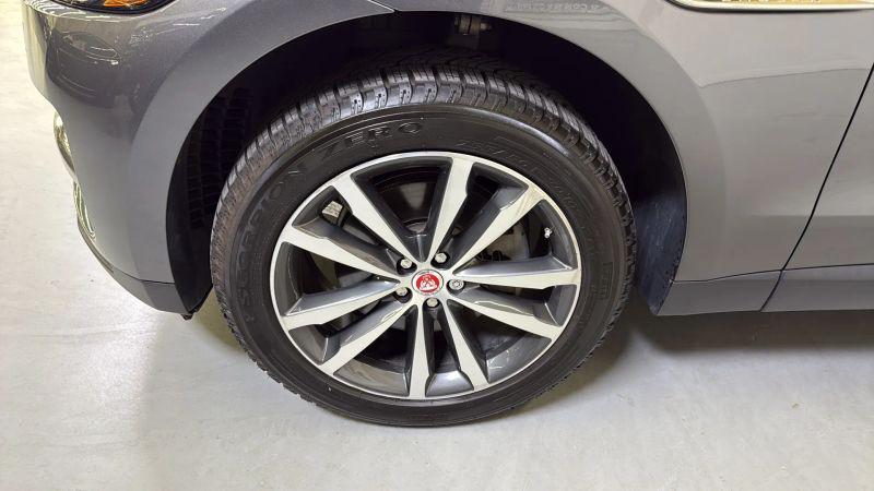 2019 Jaguar F-PACE 30t Prestige