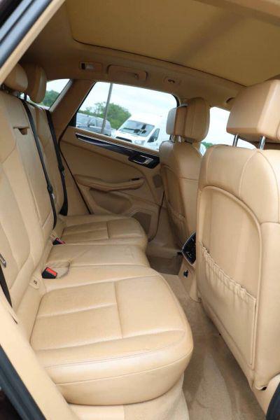 2015 Porsche Macan S