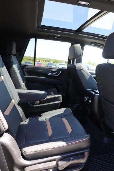 2024 GMC Yukon 4WD AT4
