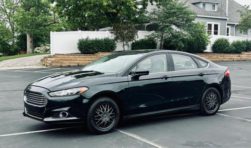 2014 Ford Fusion S