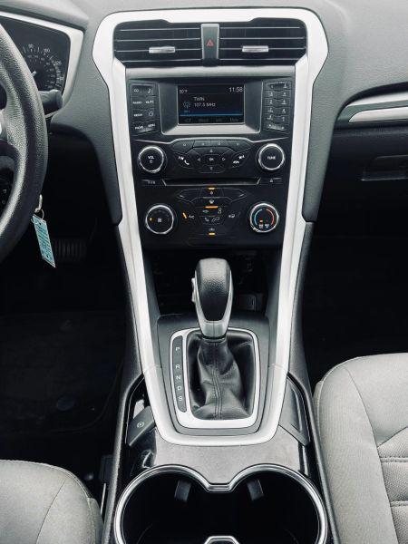 2014 Ford Fusion S