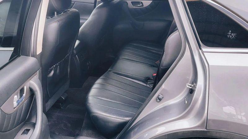 2017 INFINITI QX70 3.7