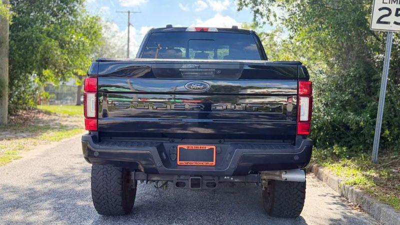 2021 Ford F-250 LARIAT