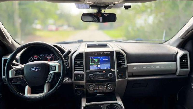 2021 Ford F-250 LARIAT