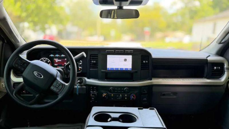 2023 Ford F-250 XL