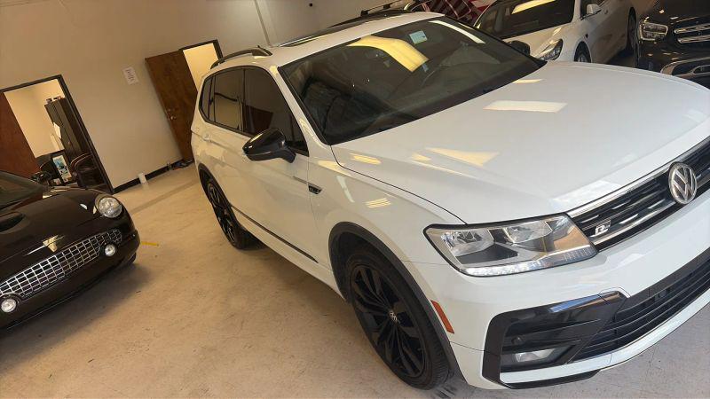 2021 Volkswagen Tiguan 2.0T SE R-Line Black