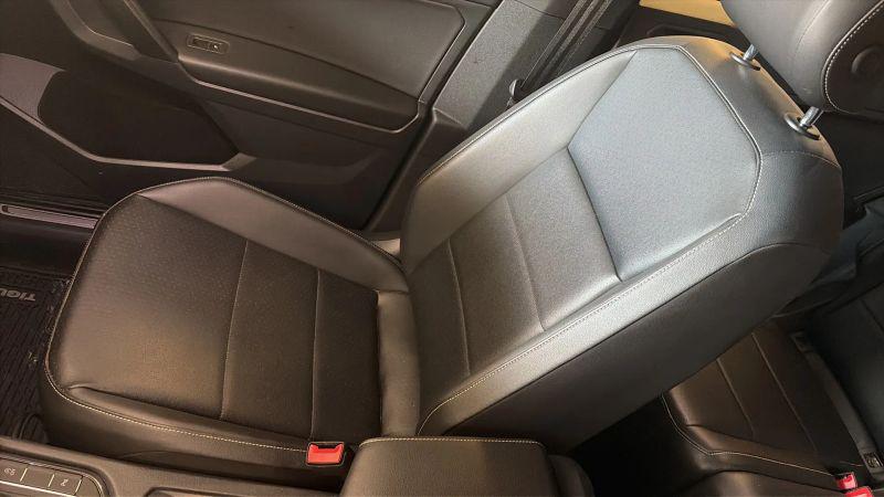 2021 Volkswagen Tiguan 2.0T SE R-Line Black