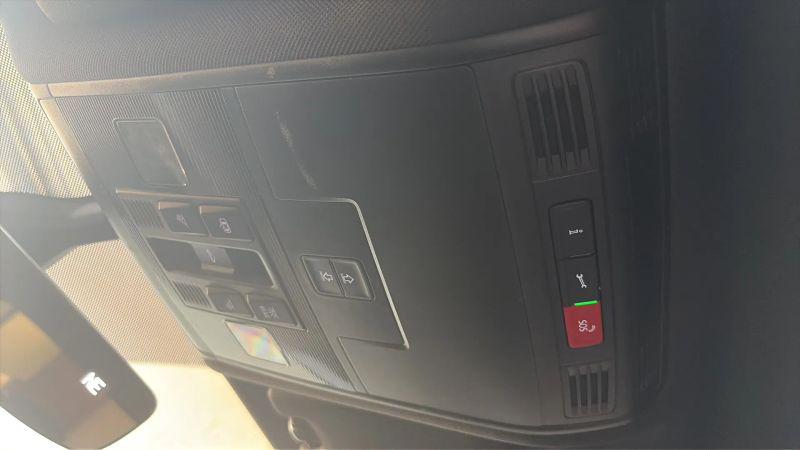 2021 Volkswagen Tiguan 2.0T SE R-Line Black