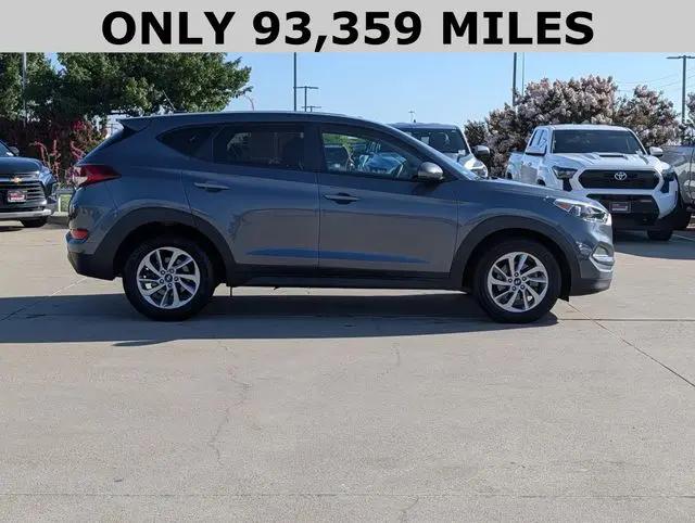 2017 Hyundai Tucson SE