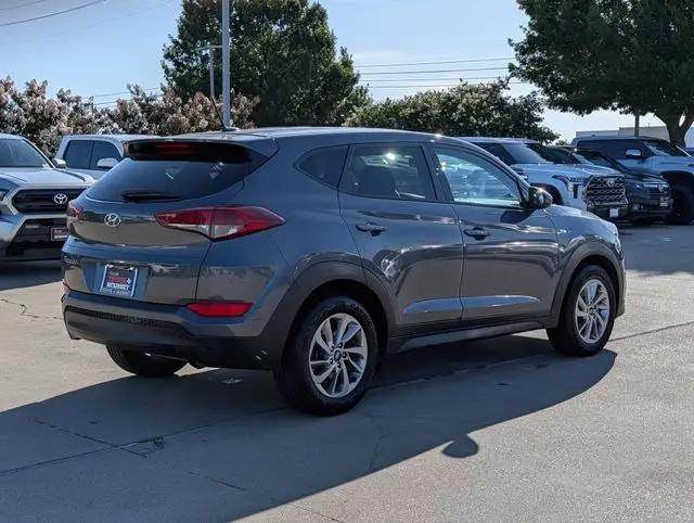2017 Hyundai Tucson SE