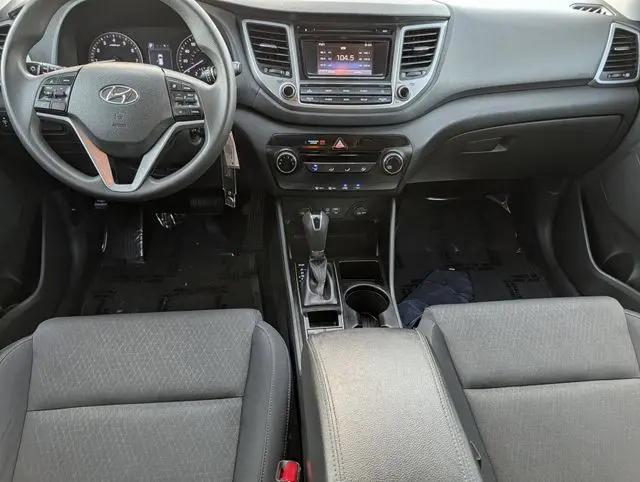 2017 Hyundai Tucson SE