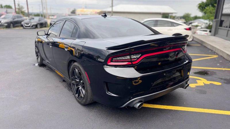 2017 Dodge Charger R/T Scat Pack RWD
