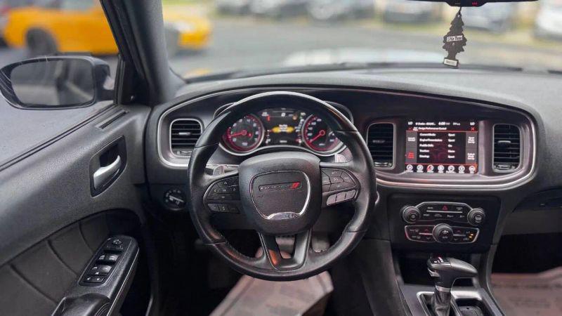 2017 Dodge Charger R/T Scat Pack RWD