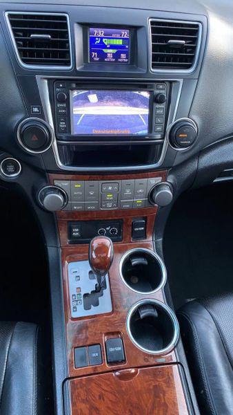 2013 Toyota Highlander Limited V6