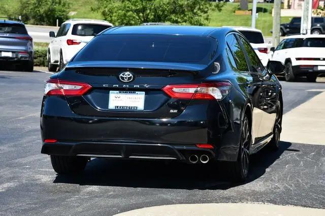 2018 Toyota Camry SE