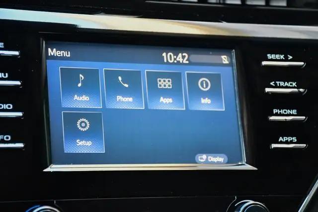 2018 Toyota Camry SE