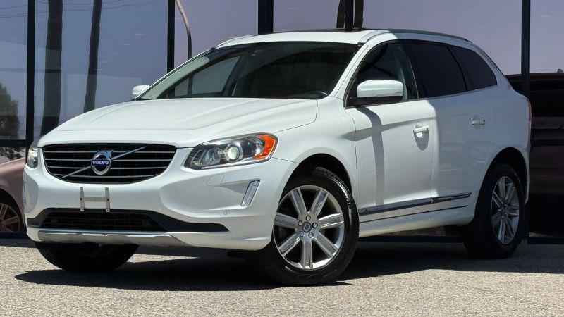 2017 Volvo XC60 T5 Inscription
