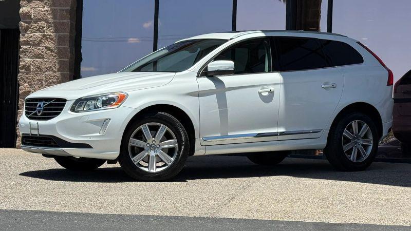 2017 Volvo XC60 T5 Inscription