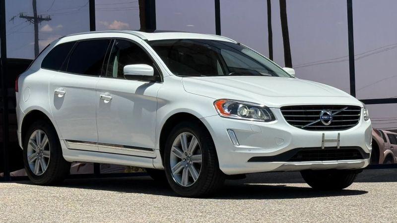2017 Volvo XC60 T5 Inscription