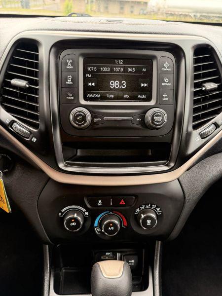 2017 Jeep Cherokee Altitude FWD