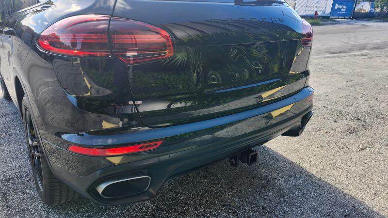 2017 Porsche Cayenne Base