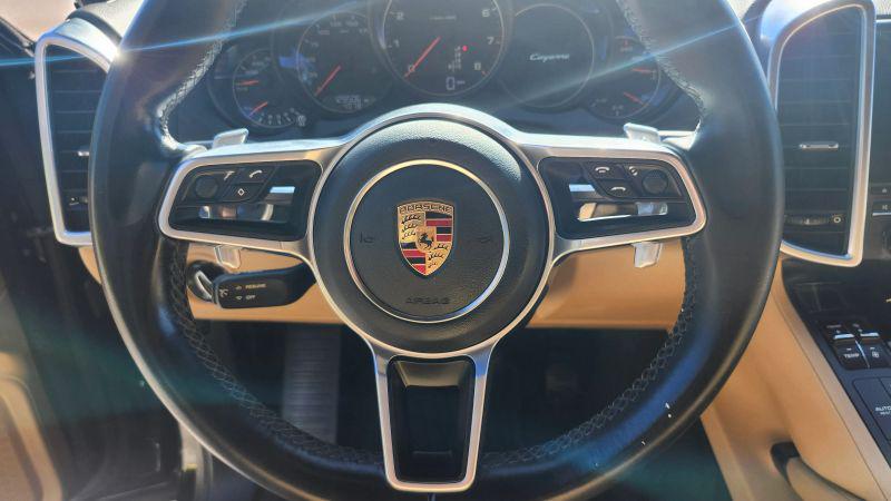 2017 Porsche Cayenne Base