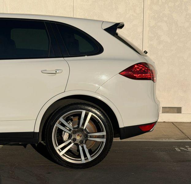 2014 Porsche Cayenne S