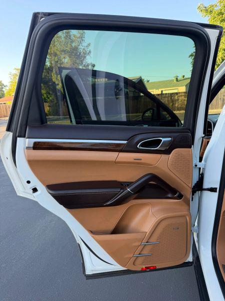 2014 Porsche Cayenne S