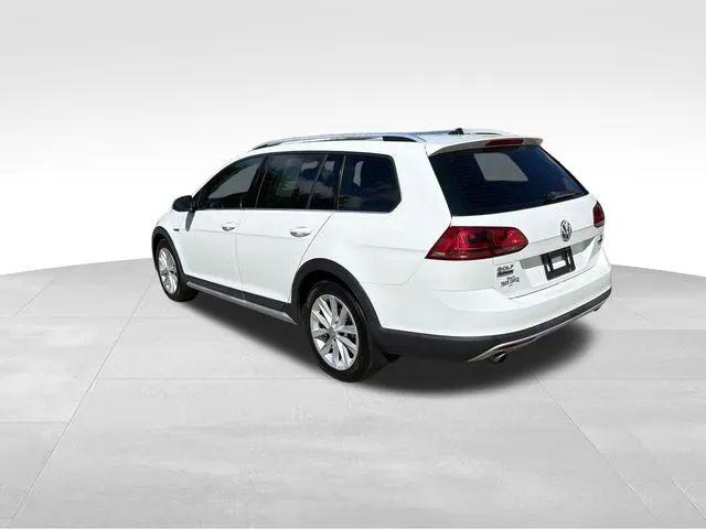 2017 Volkswagen Golf Alltrack TSI SE