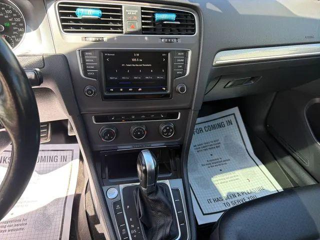 2017 Volkswagen Golf Alltrack TSI SE