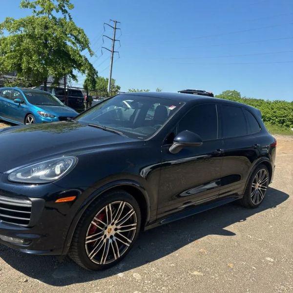 2016 Porsche Cayenne GTS