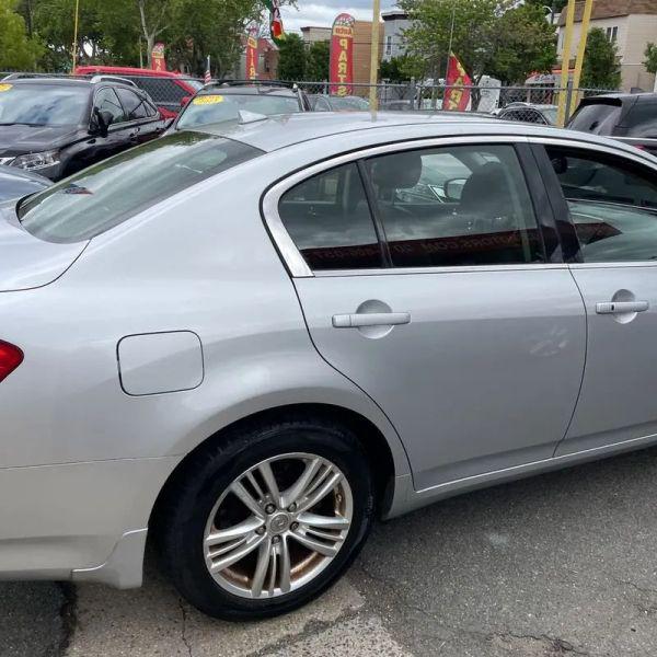 2013 INFINITI G37 G37x