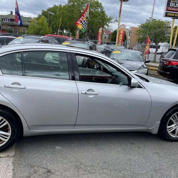 2013 INFINITI G37 G37x