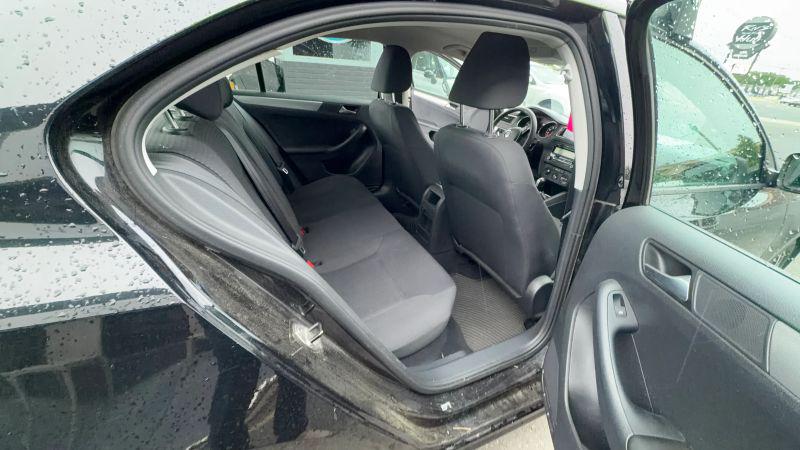 2015 Volkswagen Jetta 1.8T SE