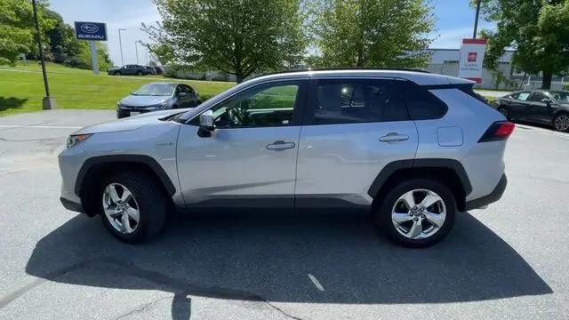 2021 Toyota RAV4 Hybrid XLE Premium