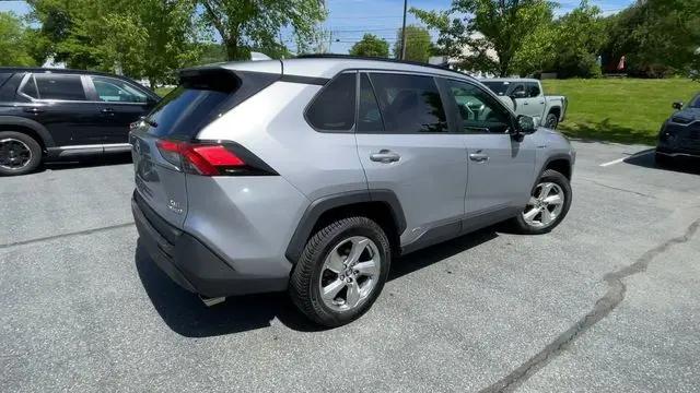 2021 Toyota RAV4 Hybrid XLE Premium