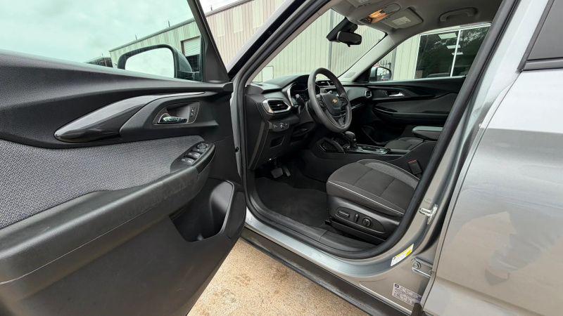 2023 Chevrolet TrailBlazer FWD LT